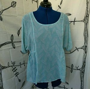 Torrid - Feathered chiffon top